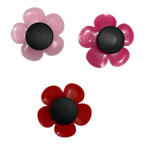 Flower Crocs Charms 3 piece Set - Picture 4 of 5